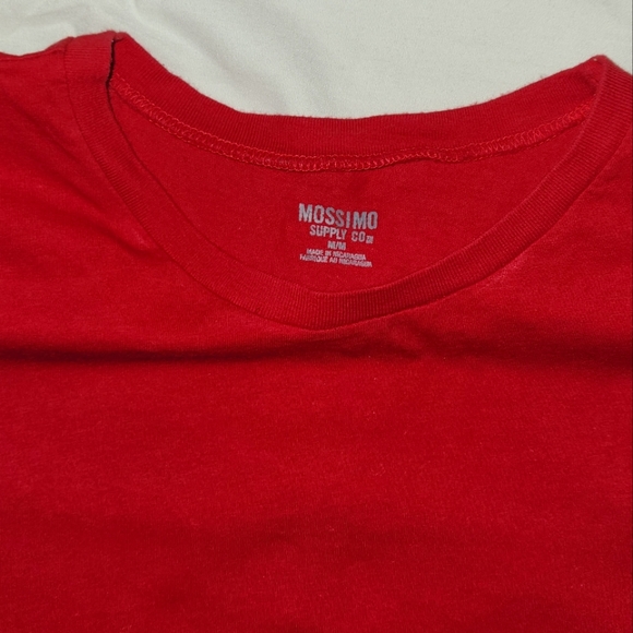 Mossimo Supply Co. Short-Sleeve Red Tee (Medium) - Picture 3 of 4